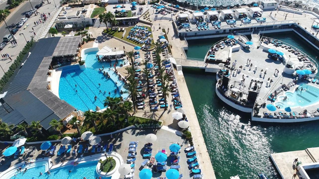 Riviera Hotel And Beach Lounge, Beirut Bagian luar foto