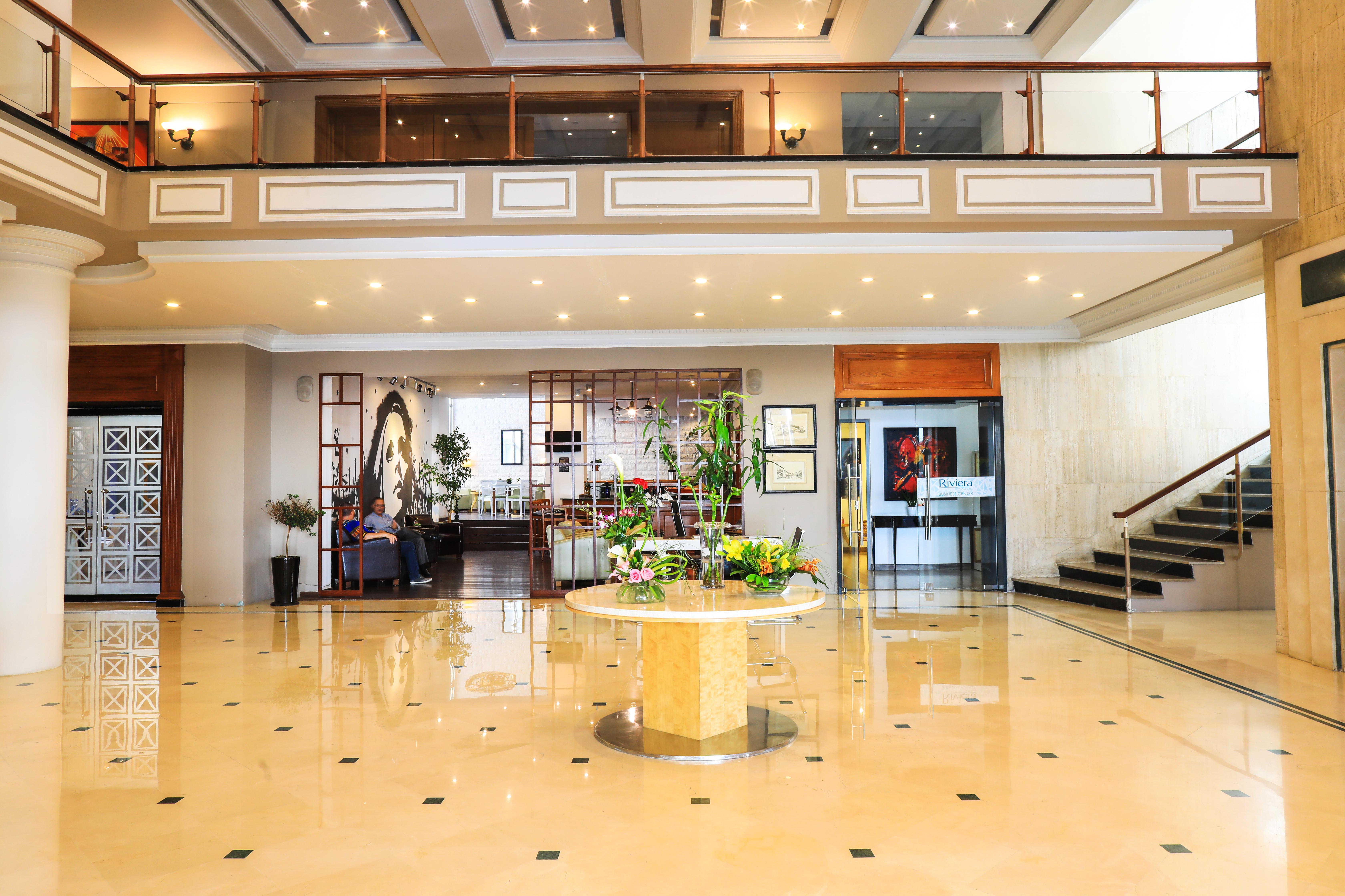 Riviera Hotel And Beach Lounge, Beirut Bagian luar foto